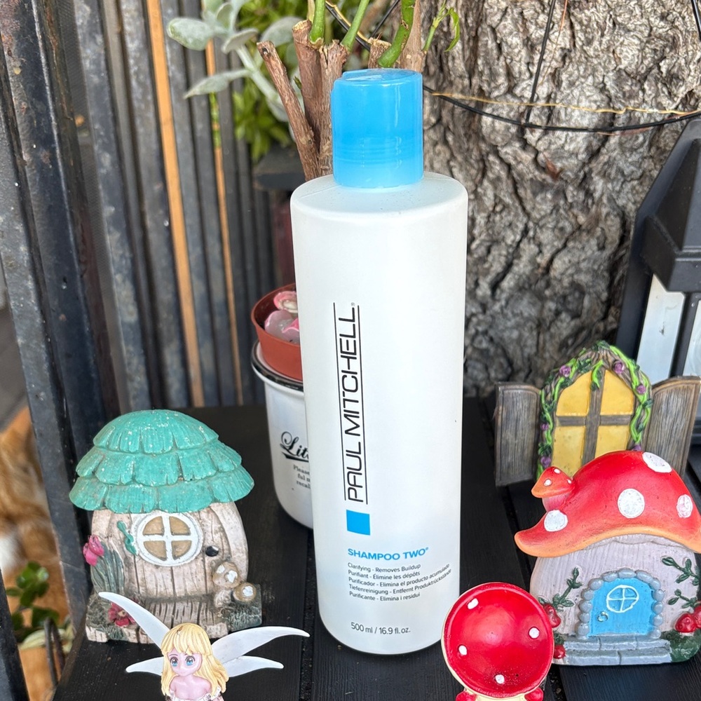 Paul Mitchell White Bottle with Blue Cap Shampoo